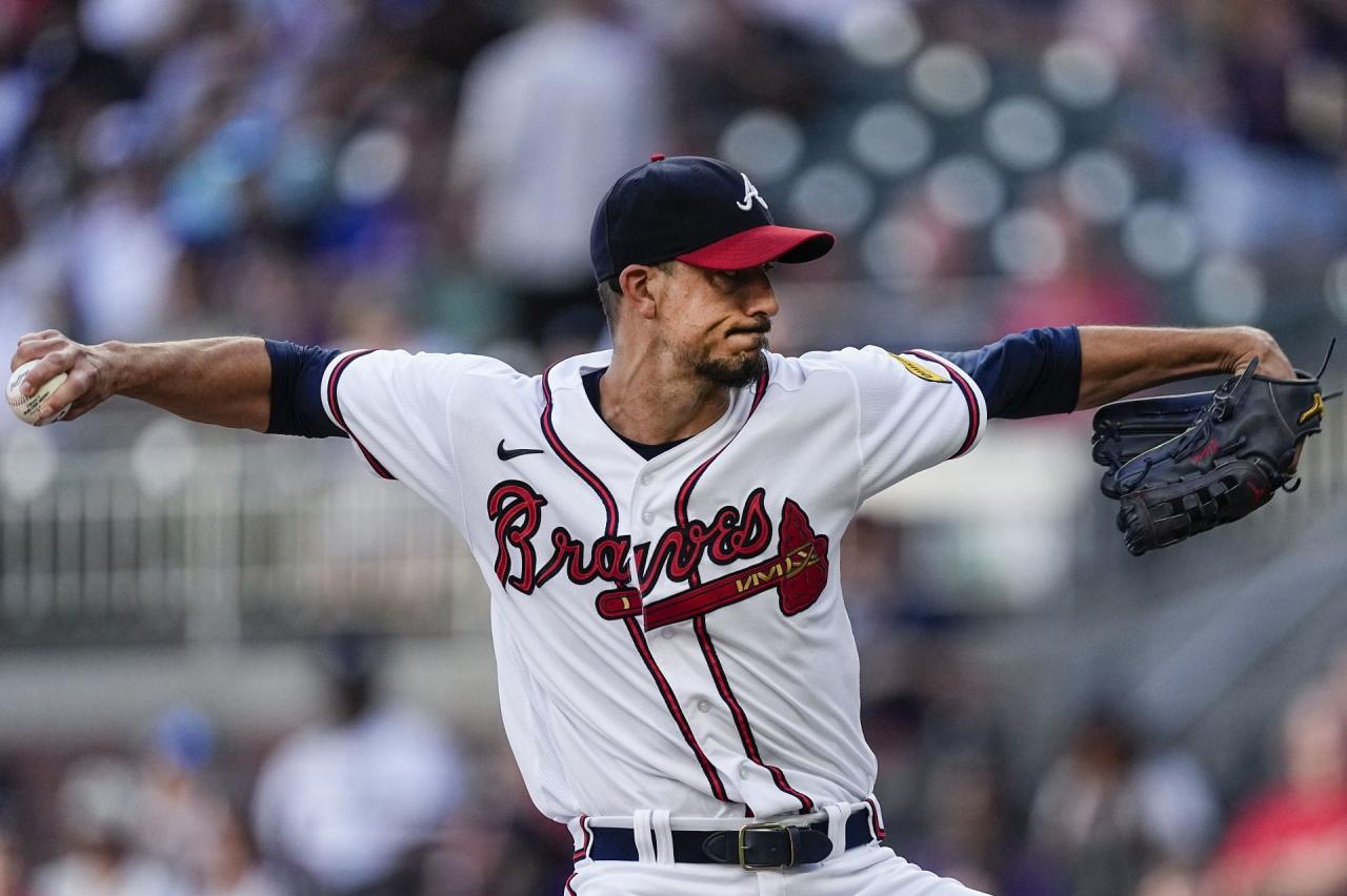 O's agree to 1-year deal with veteran SP Charlie Morton